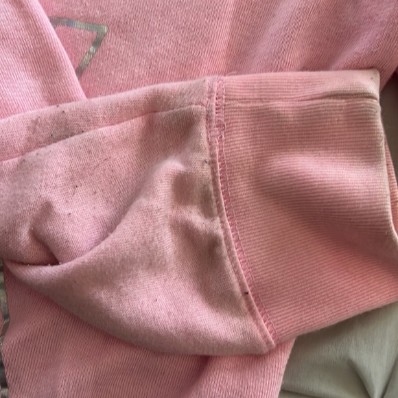 Pink hoodie size large - Picture 6 of 9